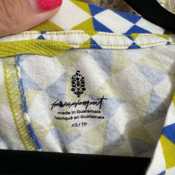 Free People Movement Inspire Geometric Green Blue‎ Printed Tank XS NWOT - Picture 4 of 10